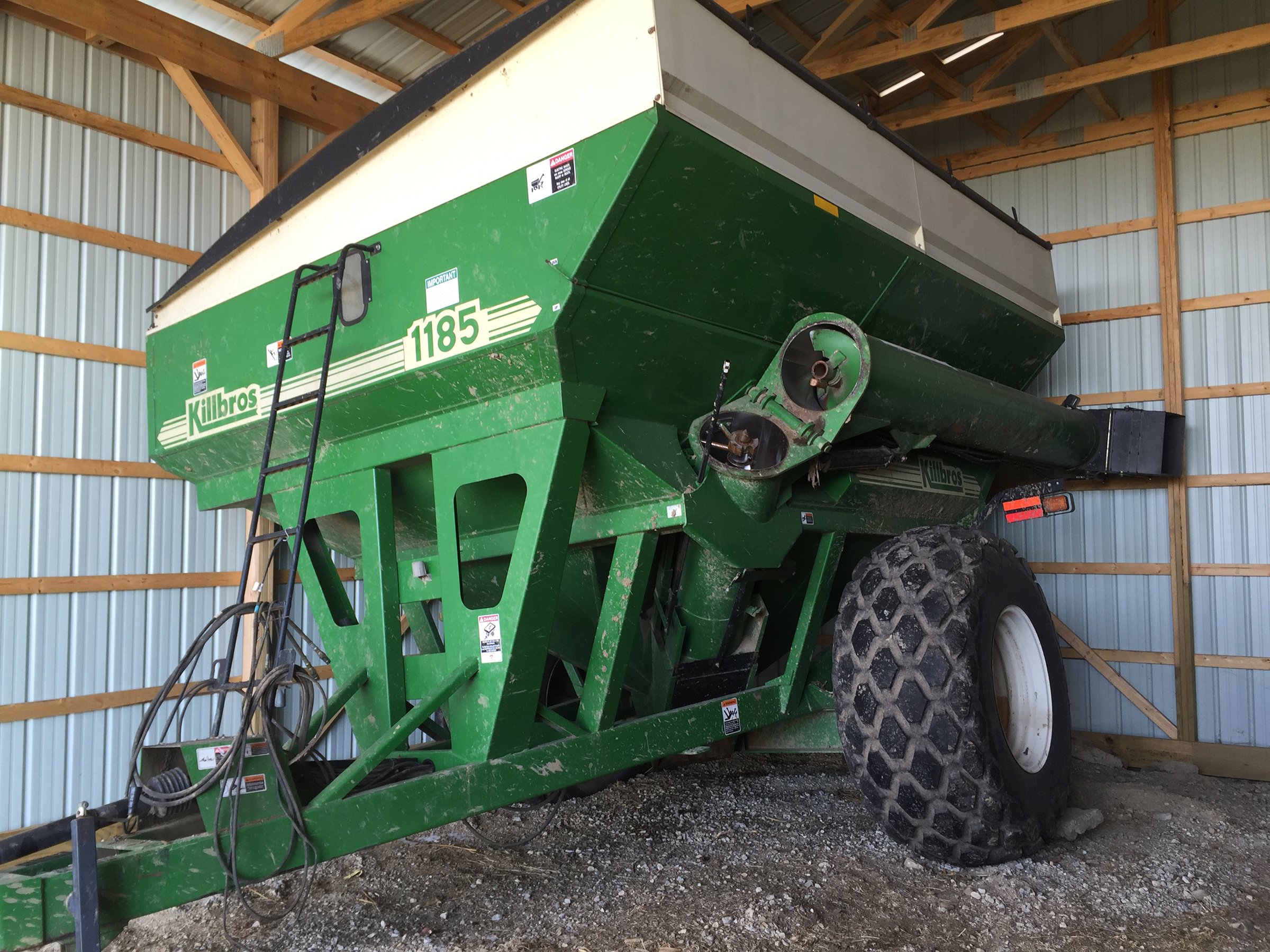 Property photo 5 - FARM EQUIPMENT AUCTION IN WAYNE COUNTY, INDIANA